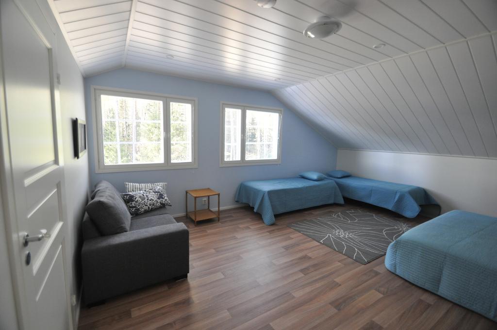 Lomapesae Cottages Pertunmaa Habitación foto